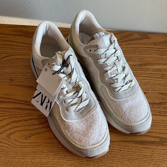 NWT ZARA Shoes Size EU 38 US 7.5 - Picture 1 of 5